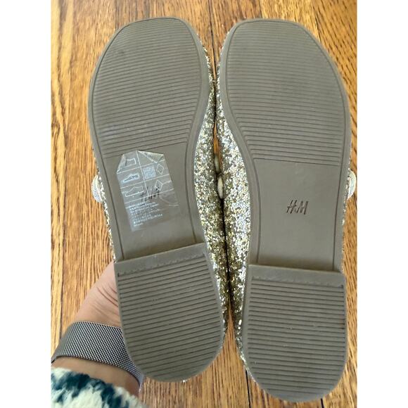 H&M Girls' Gold Glitter Mary Jane Flats Size 13.5 Little Kid - Picture 7 of 7